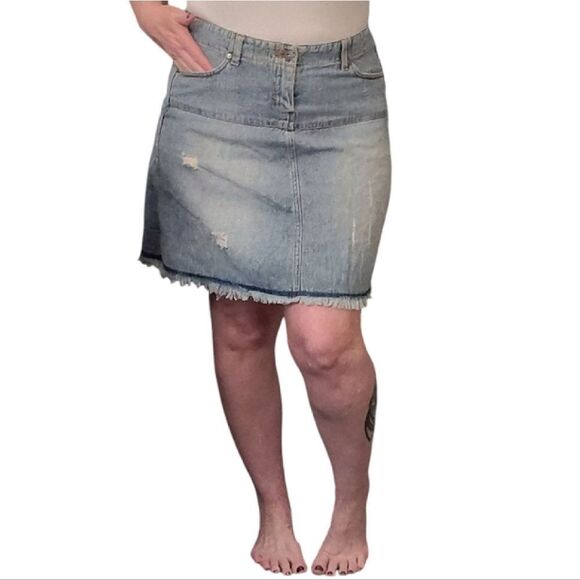 VTG Y2K Paris Blues Distressed ALine Raw Hem Mini Jean Skirt Size 11 - Picture 2 of 14